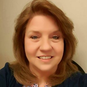 Meet your Posher, Cynthia